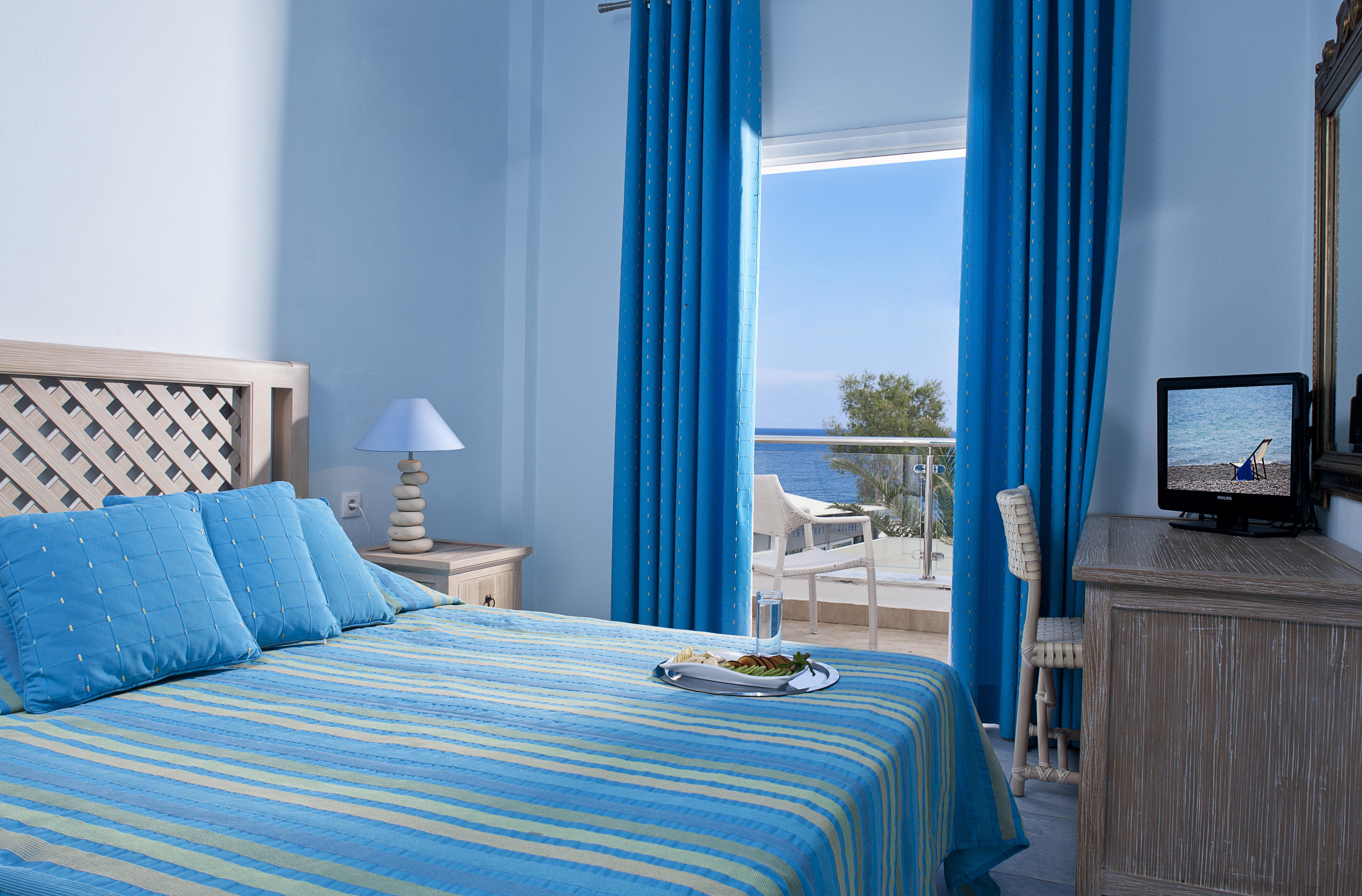 Alesahne Beach Hotel Kamári Exterior foto