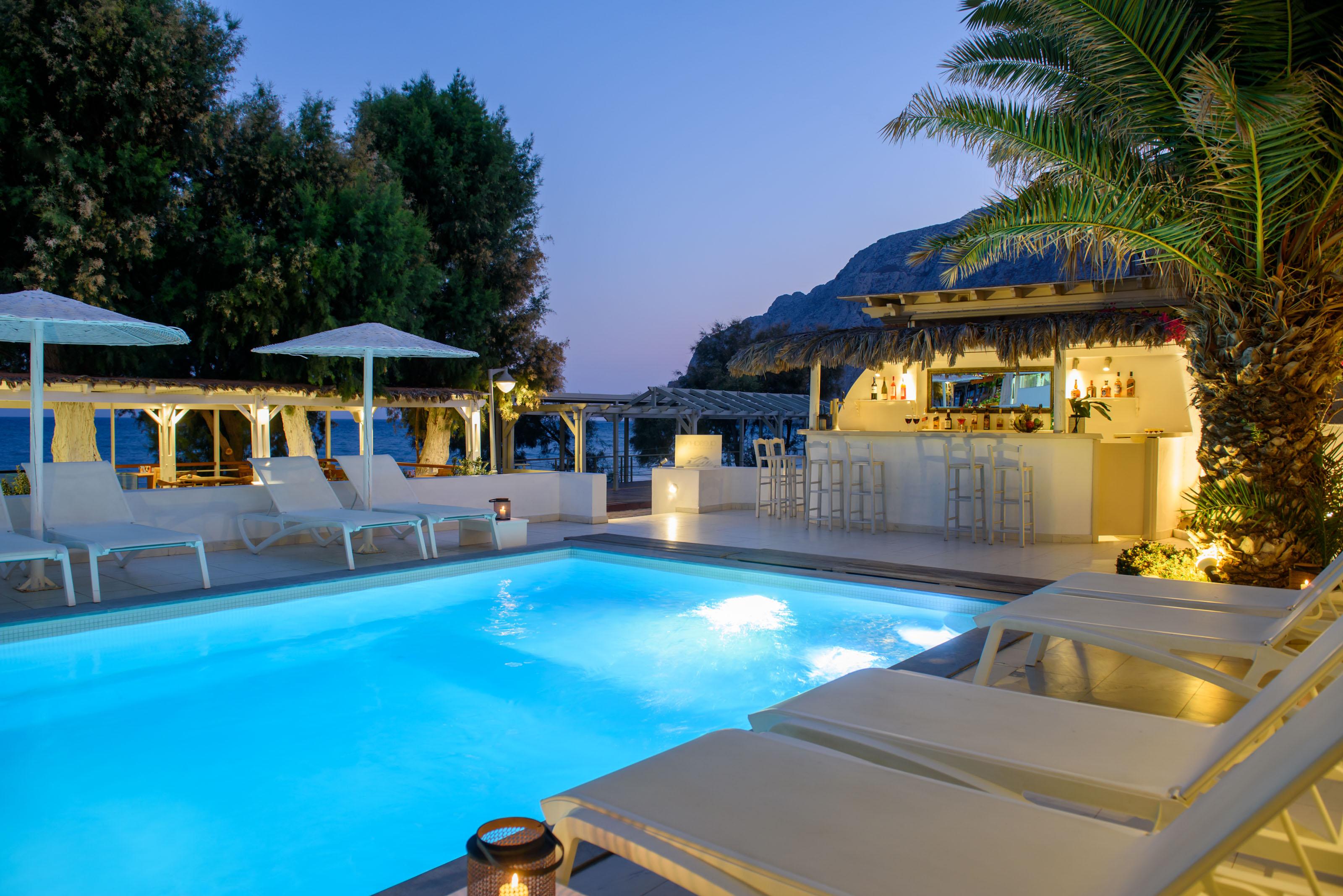 Alesahne Beach Hotel Kamári Exterior foto