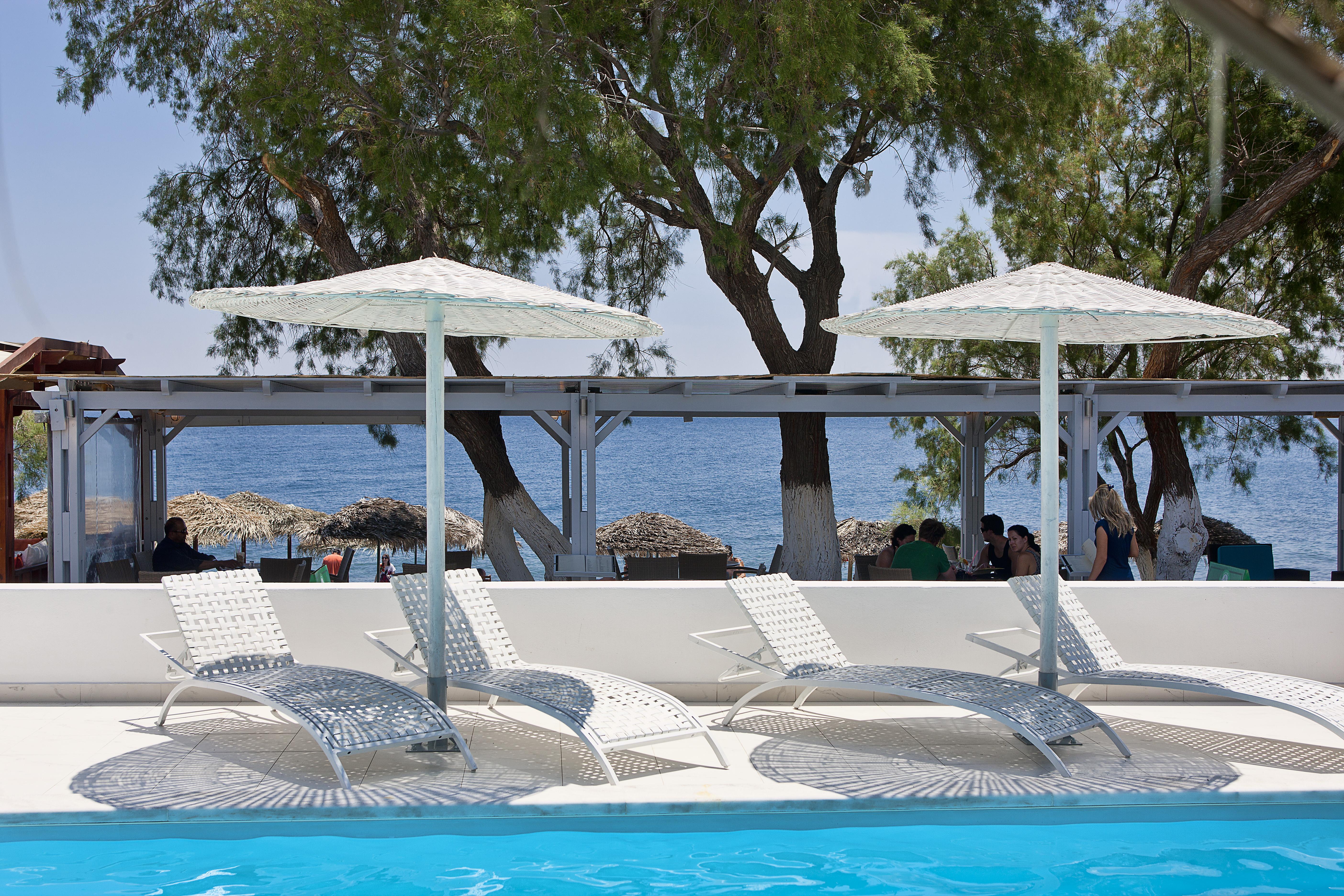 Alesahne Beach Hotel Kamári Exterior foto